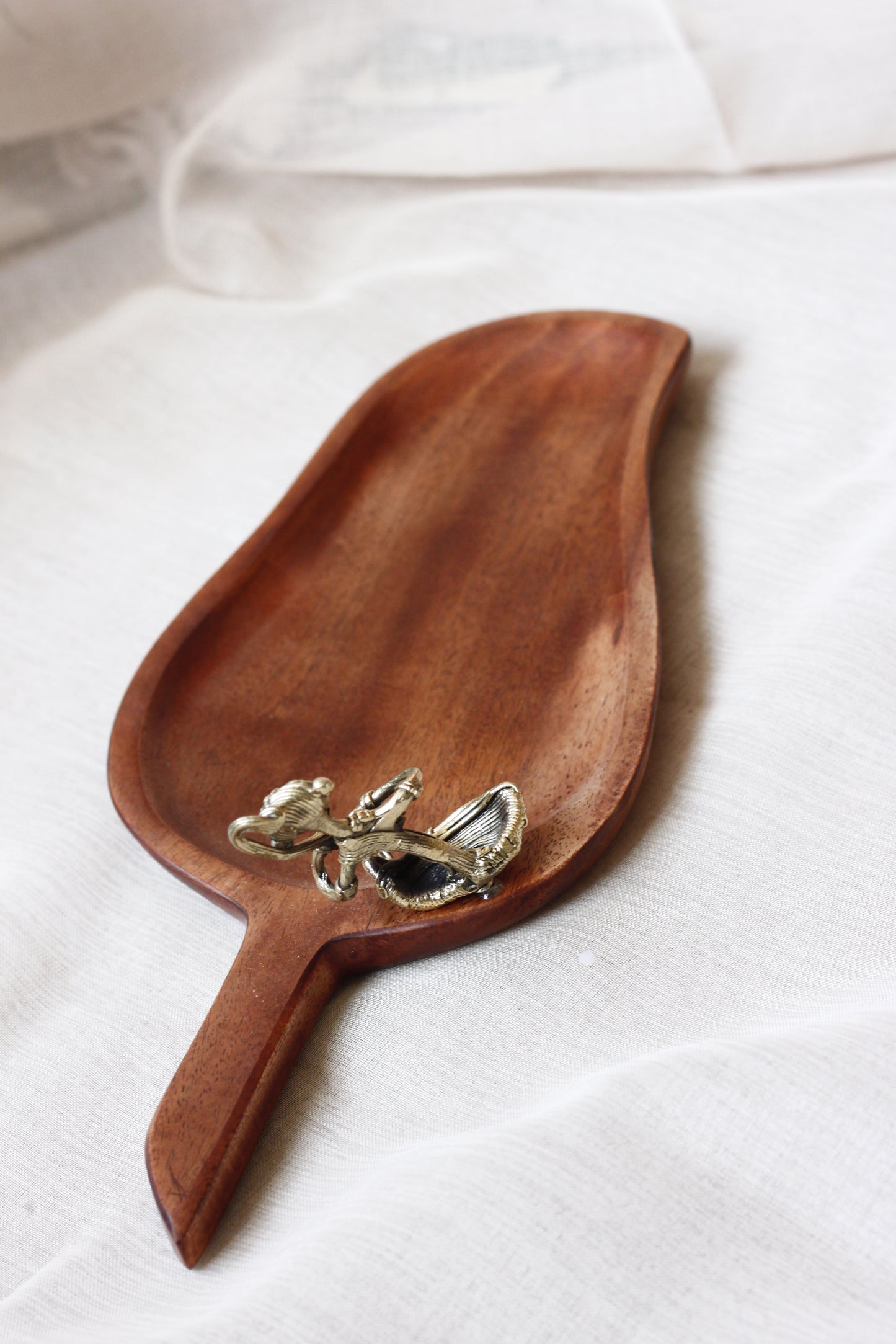 Wooden Serving Tray with Dhokra Brass Figurine - Handcrafted Mango Wood